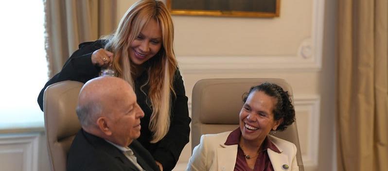 La Ministra Astrid Rodríguez (derecha) en el último Consejo de Ministros.