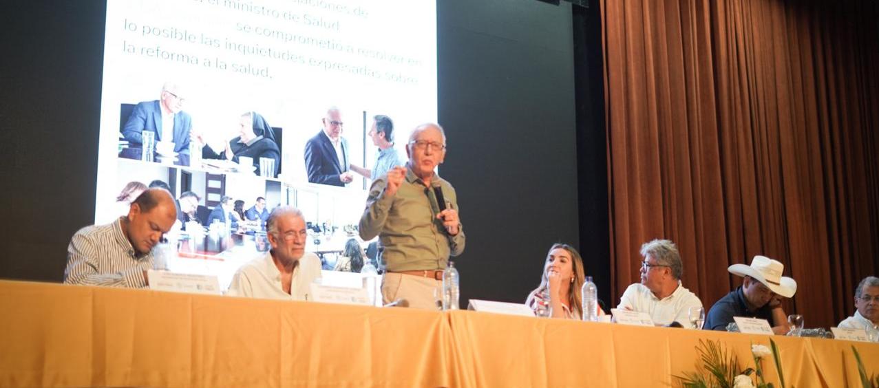 Guillermo Jaramillo estuvo en la sesión descentralizada de la Comisión Séptima del Senado.