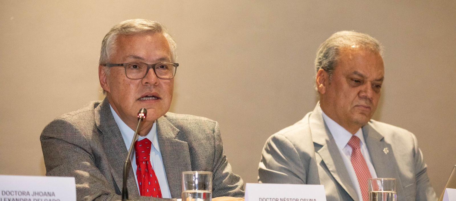 Néstor Osuna, ministro de Justicia.