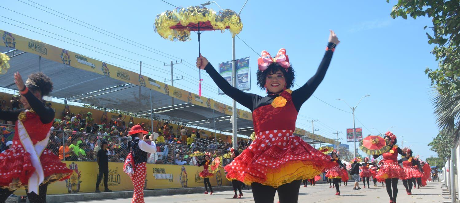Las Negritas Puloy desfilaron en el Cumbiódromo de la Vía 40.