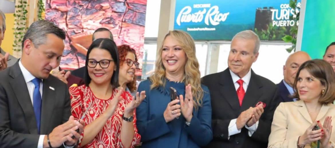 Carlos Mercado, Executive Director At Puerto Rico Tourism Company, Natalia Bayona, Director of the UNWTO, Paula Cortés President of ANATO, Raul Bustamante, GM at The Royal Sonesta San Juan and Virginia Messina, Senior VP at World Travel and Tourism Council