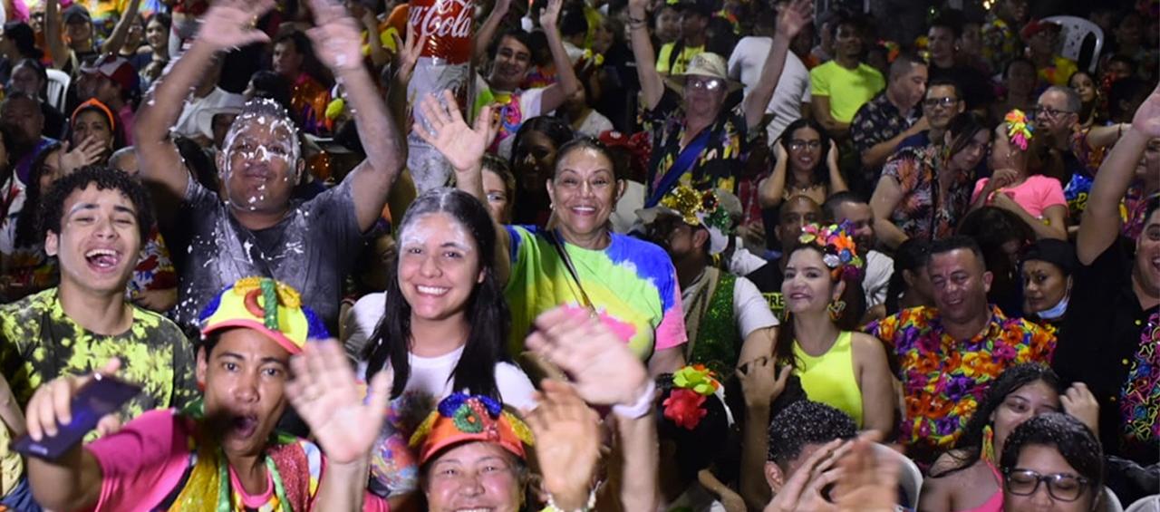Lo recomendable es no llevar a niños de brazos a los eventos masivos