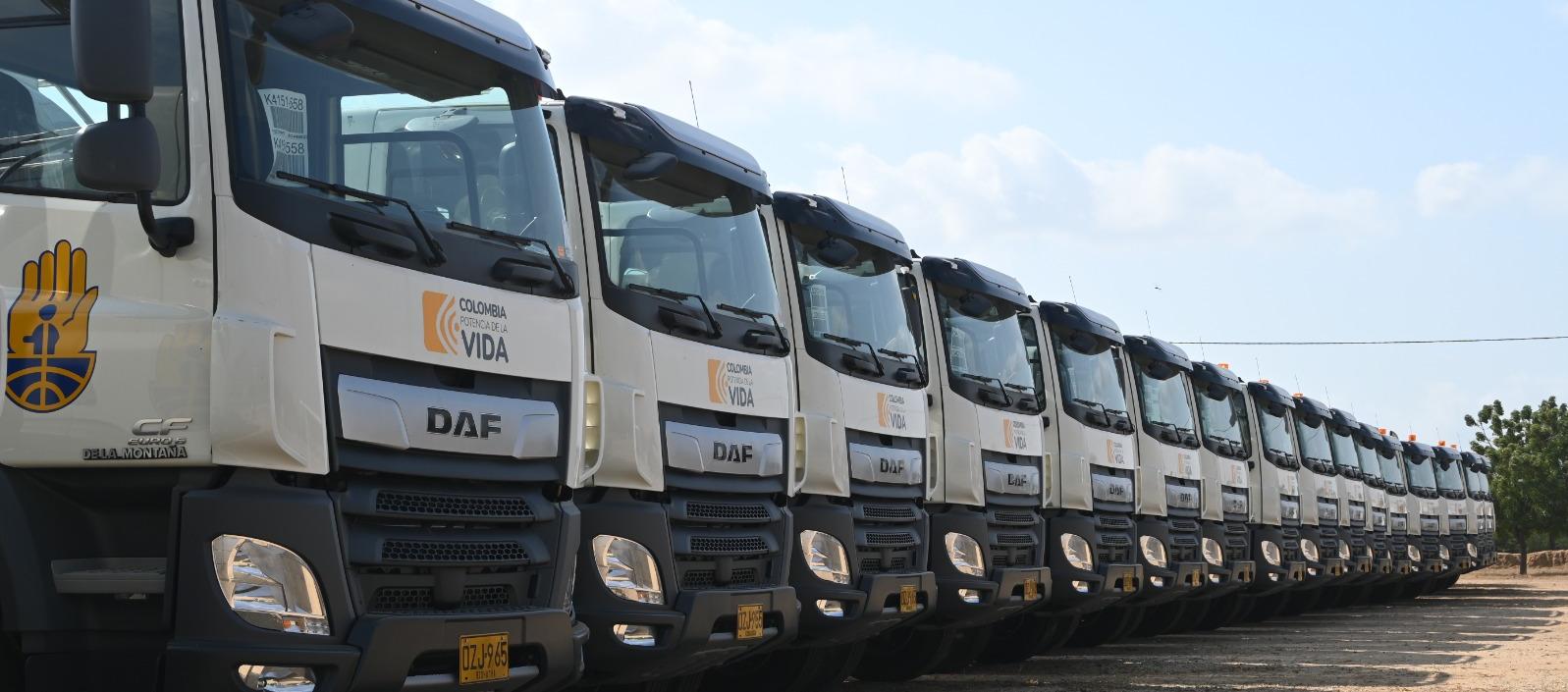 Los 40 carrotanques permanecen en una base militar de La Guajira