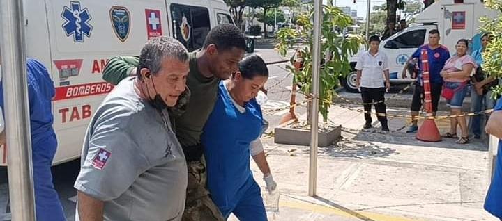 Uno de los ocho militares heridos. Todos fueron trasladados a Barrancabermeja