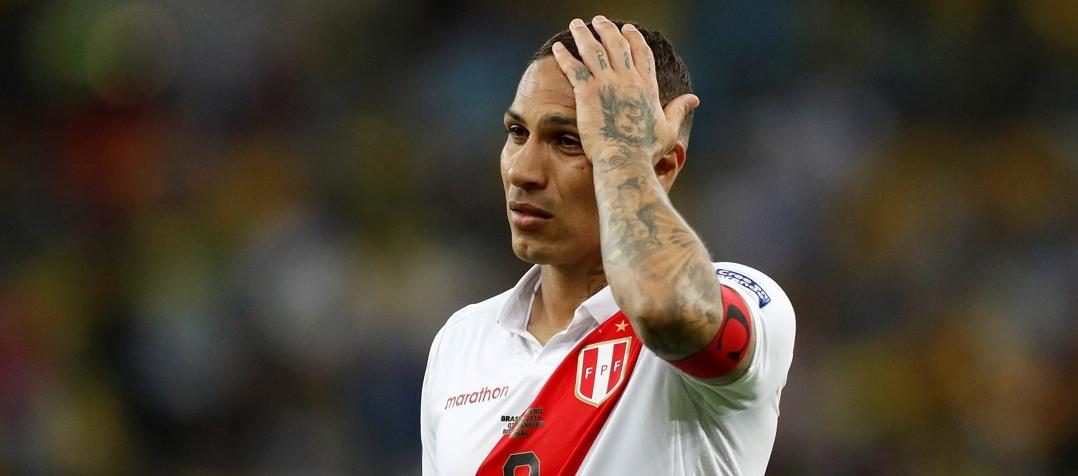 El 2 de febrero, Paolo Guerrero había sido anunciado como nuevo jugador de la Universidad César Vallejo. 