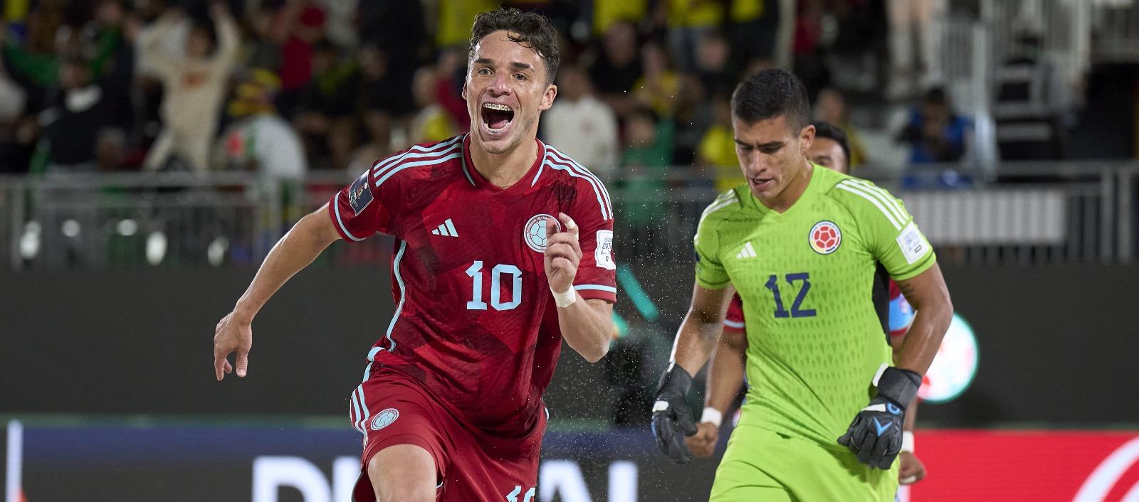 Juan Ossa celebra tras marcar el segundo gol de Colombia ante Senegal. 