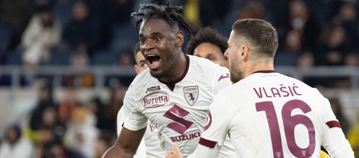 Duván Zapata llegó a 9 goles en la Serie A con el Torino. 
