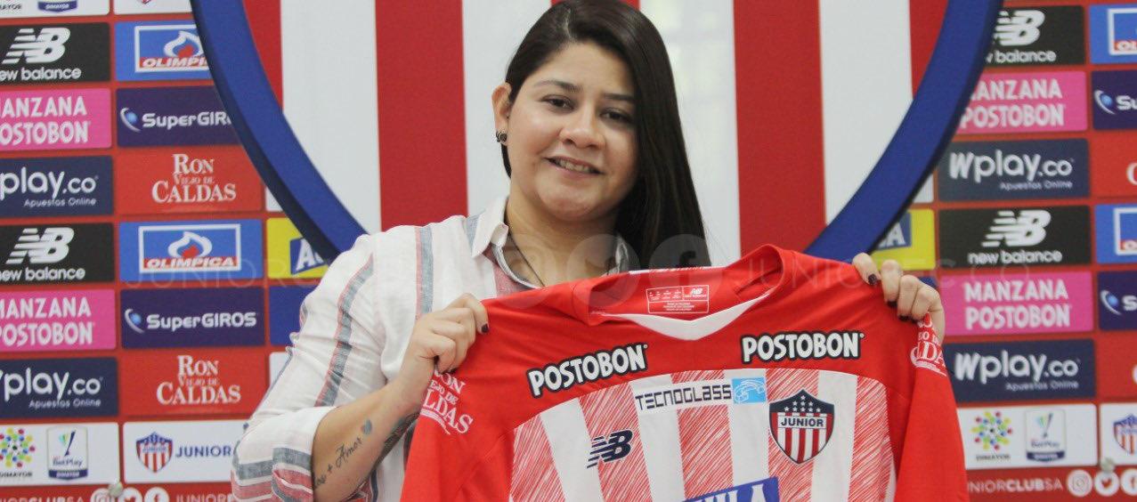 Yinaris García dirigió a las Tiburonas en las temporadas 2022 y 2023.