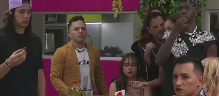 Alejandro Estrada y Nataly Umaña.