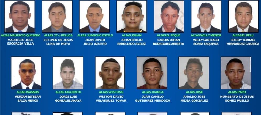 Cartel de los más buscados por homicidio. 