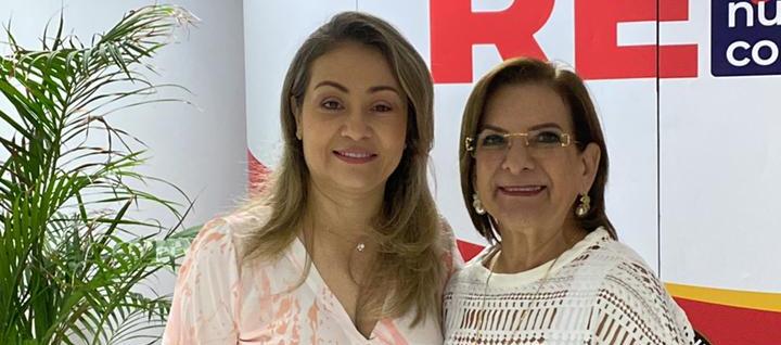 Margarita Cabello Blanco, Procuradora General de la Nación junto a Beatriz Tovar Carrasquilla, Rectora Seccional de la Universidad Libre de  Barranquilla.