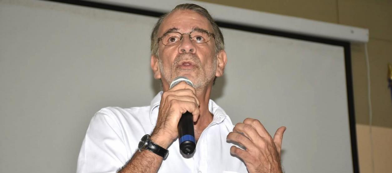 Eduardo Verano, Gobernador del Atlántico. 