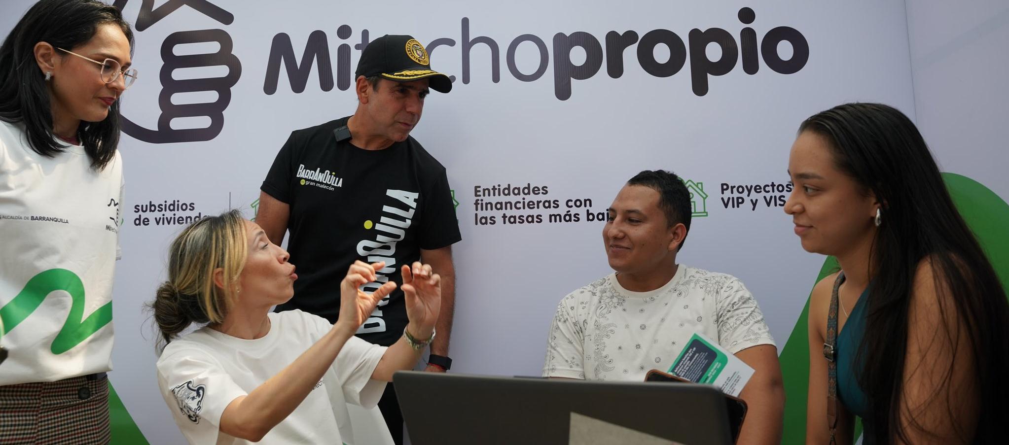 Feria Inmobiliaria en la Plaza de La Paz.