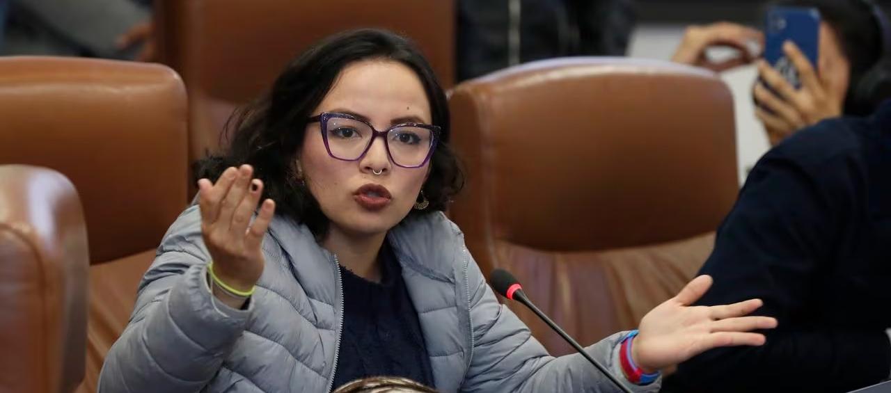 Representante Jennifer Pedraza.