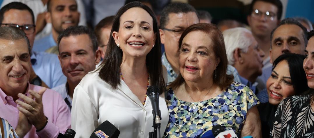 María Corina Machado y Corina Yoris.