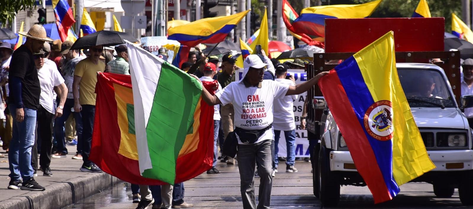Marcha en contra del Gobierno de Gustavo Petro en Barranquilla.