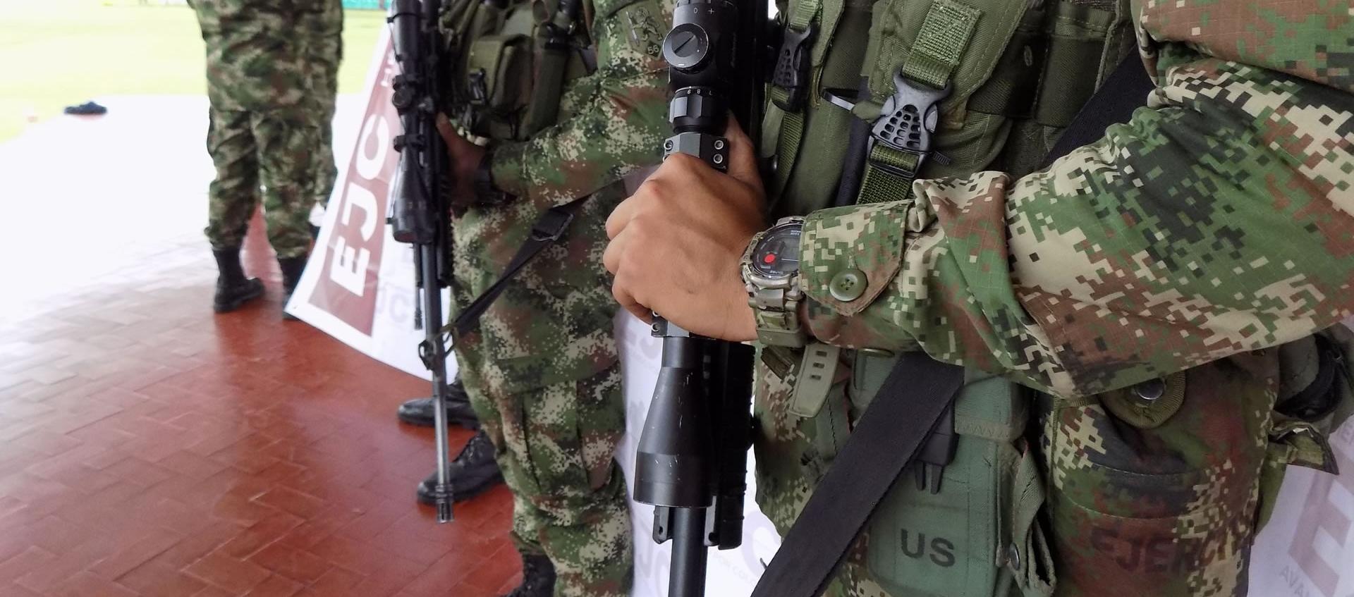 El soldado herido se recupera satisfactoriamente.