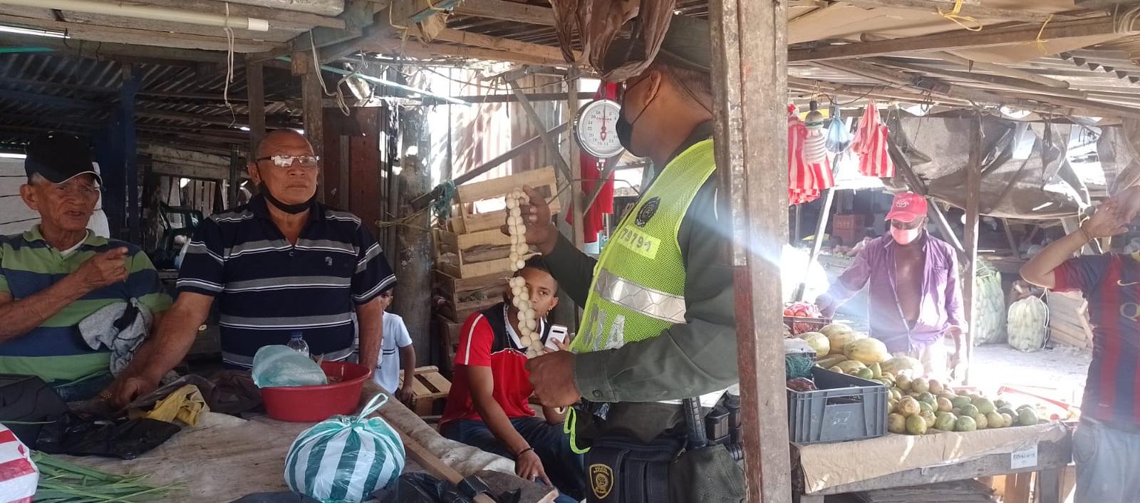 Serían aproximadamente 470 huevos. 