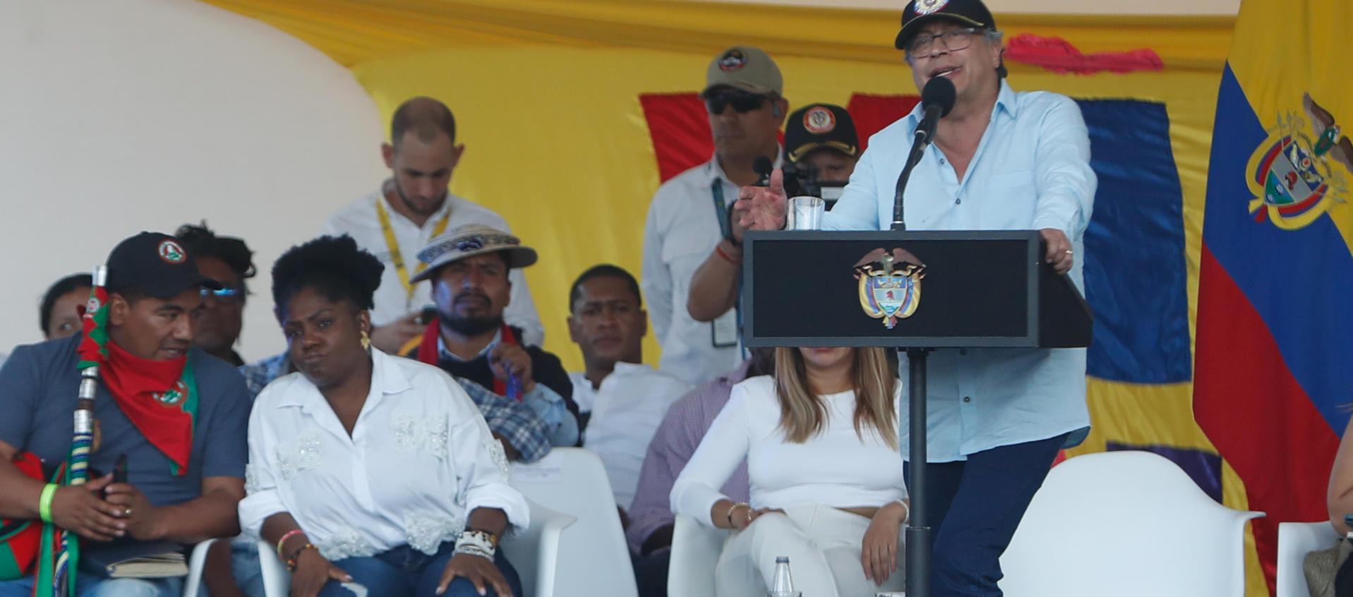 El presidente Petro este viernes ante la minga indígena en Cali