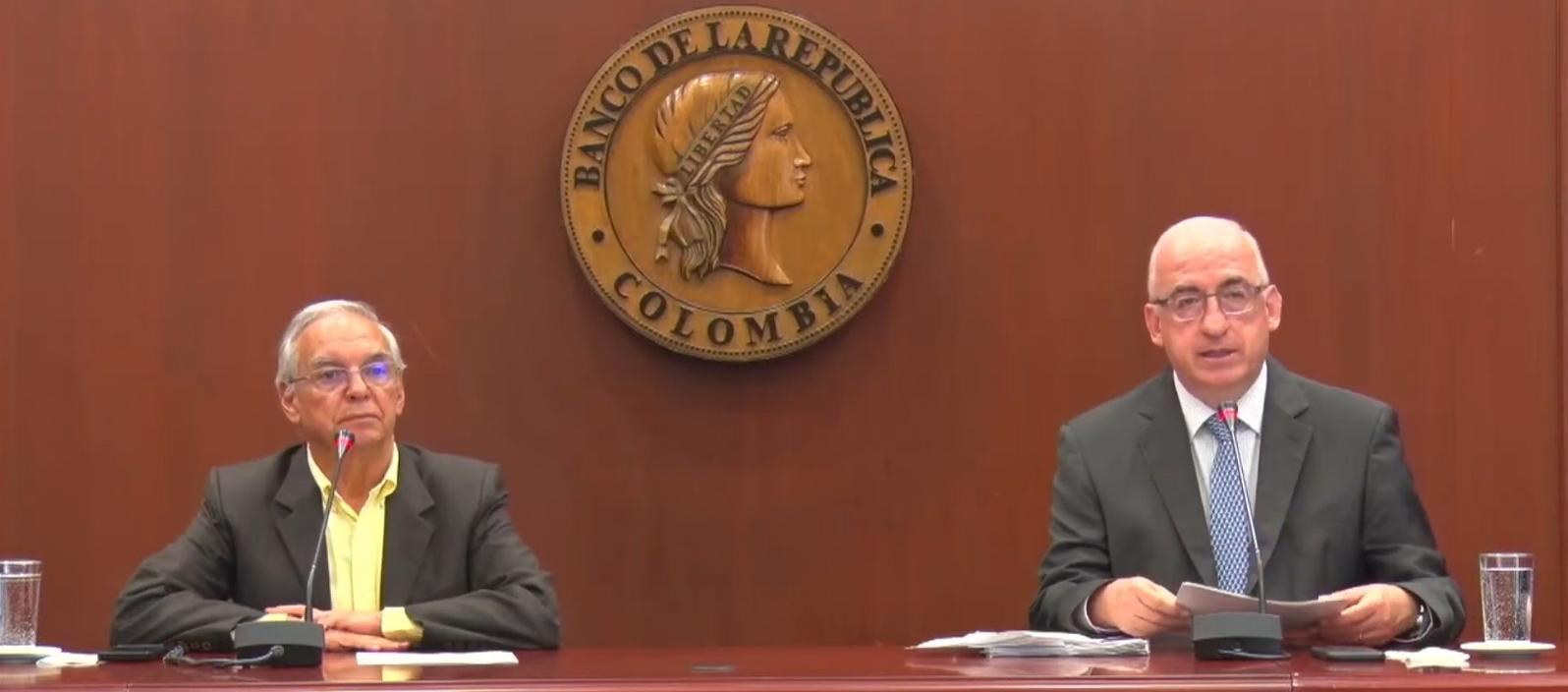 El ministro de Haciendo, Ricardo Bonilla, y el director del Banco de la República, Leonardo Villar.