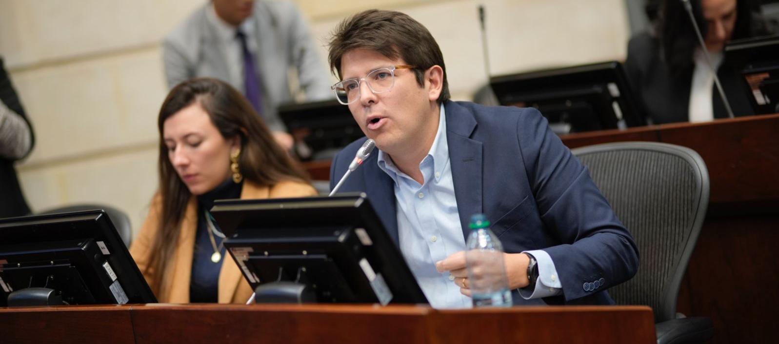 El senador Miguel Uribe Turbay.