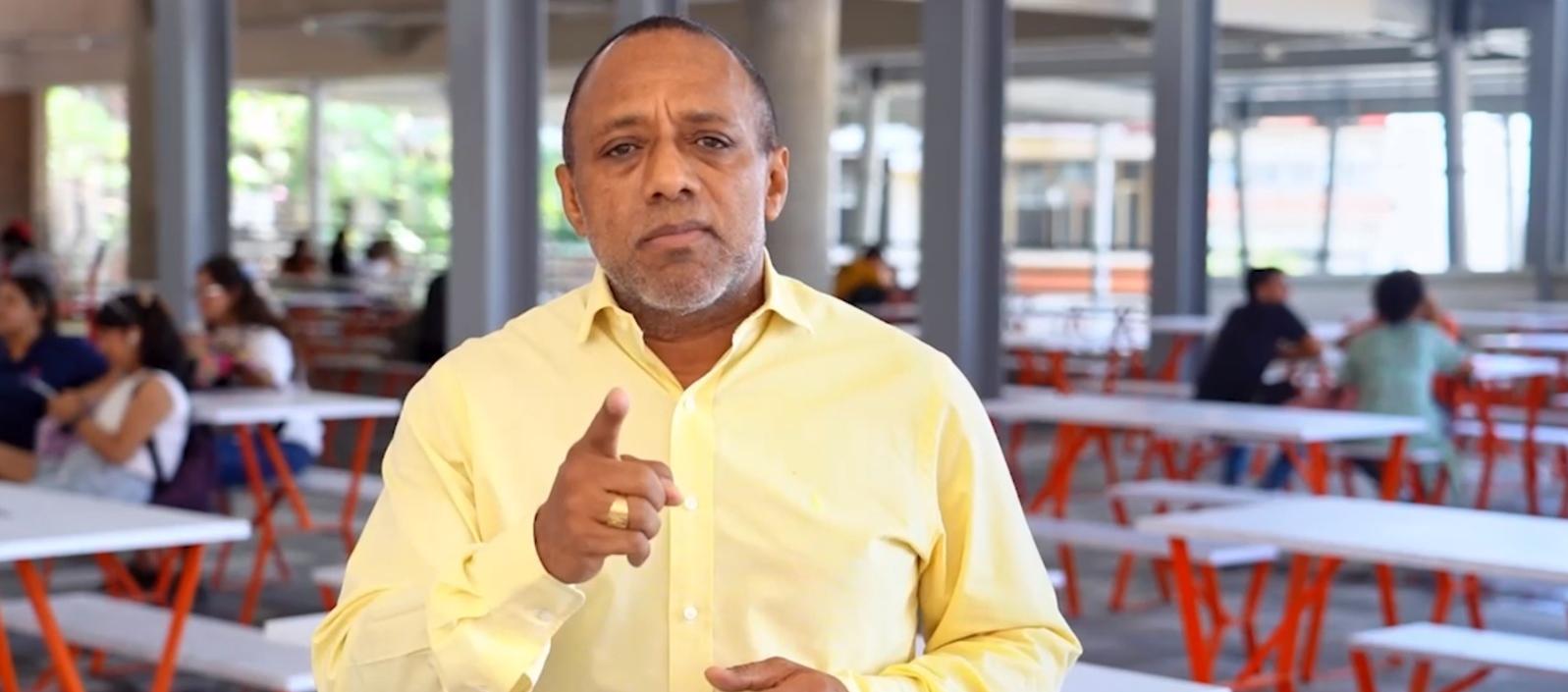 Vicerrector de Bienestar Universitario, Álvaro González.