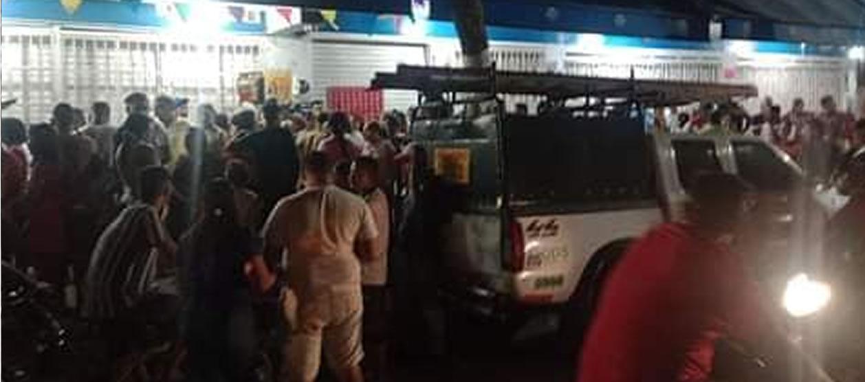 Una patriulla trasladó al comerciante al Hospital Universidad del Norte