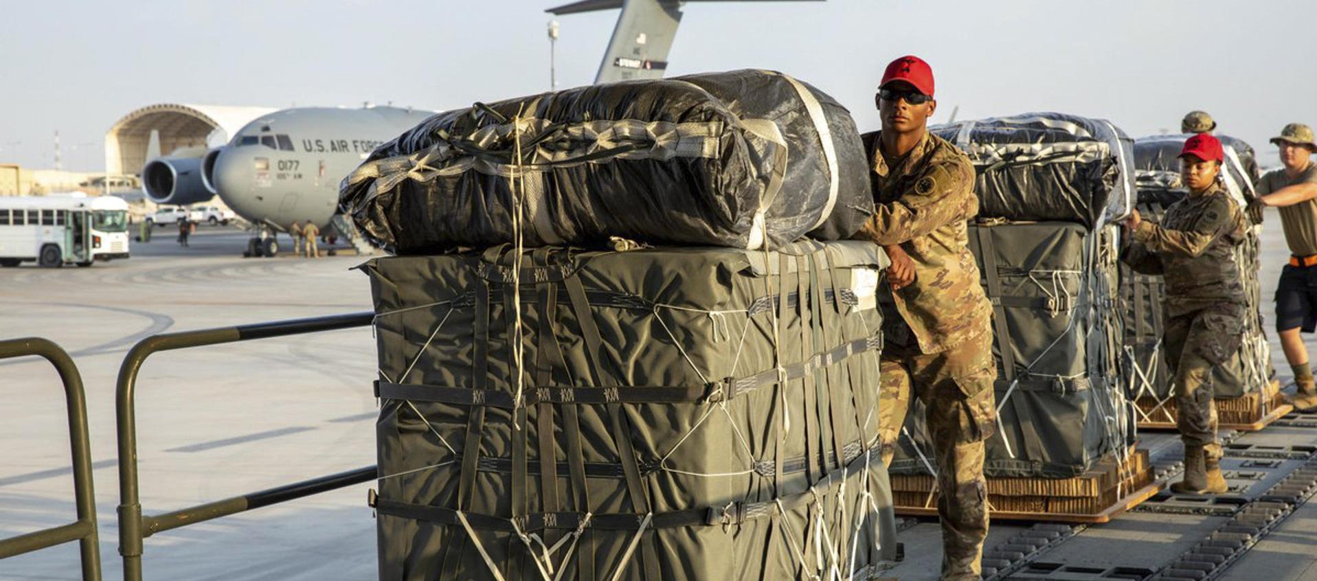 Paquete de alimentos que EE.UU. lanzó sobre Gaza