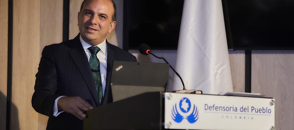 Carlos Camargo, Defensor del Pueblo