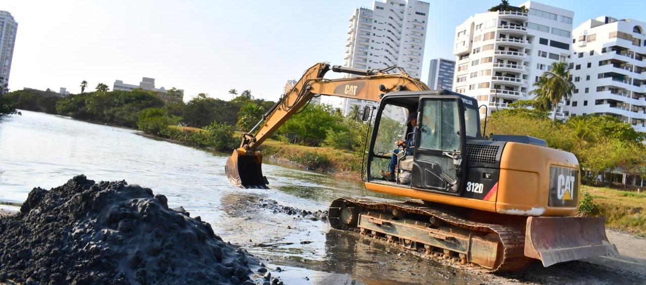 La maquinaria este sábado en El Laguito