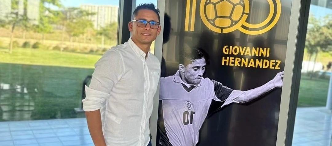 Giovanni Hernández, exfutbolista y entrenador colombiano.