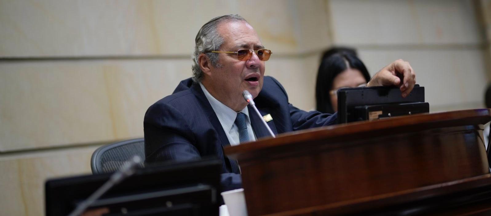 Iván Name, presidente del Senado