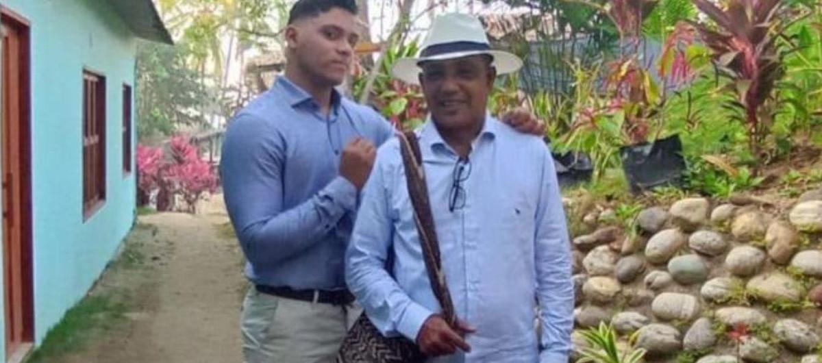 Don Eduardo Ramos y su único hijo, Moisés