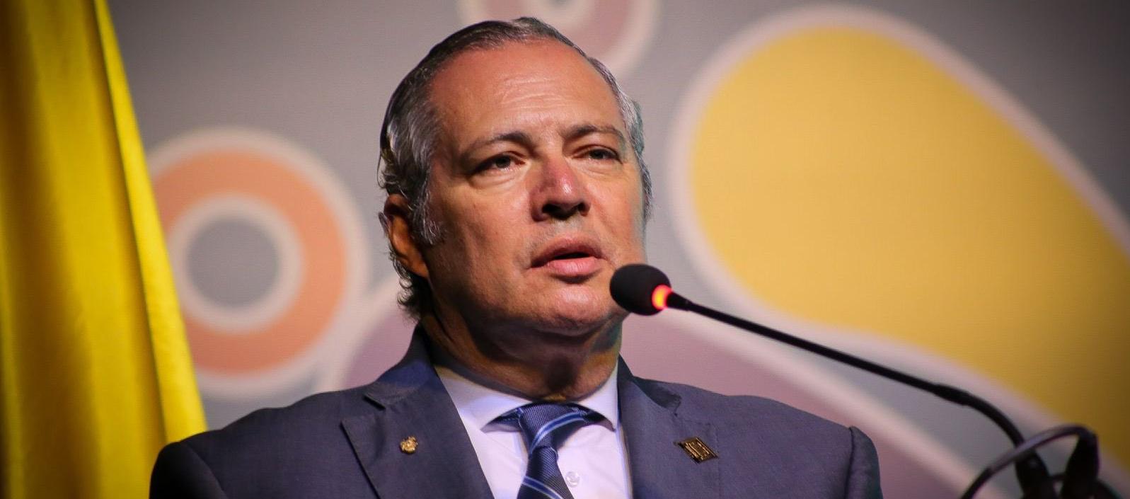 Iván Name Vásquez, presidente del Senado de la República. 