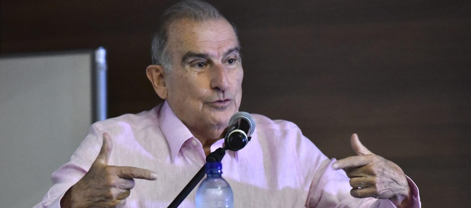  Humberto De la Calle Lombana