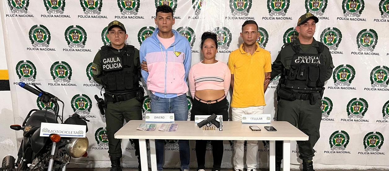 Los tres imputados fueron capturados en flagrancia por el Gaula de la Policía. 