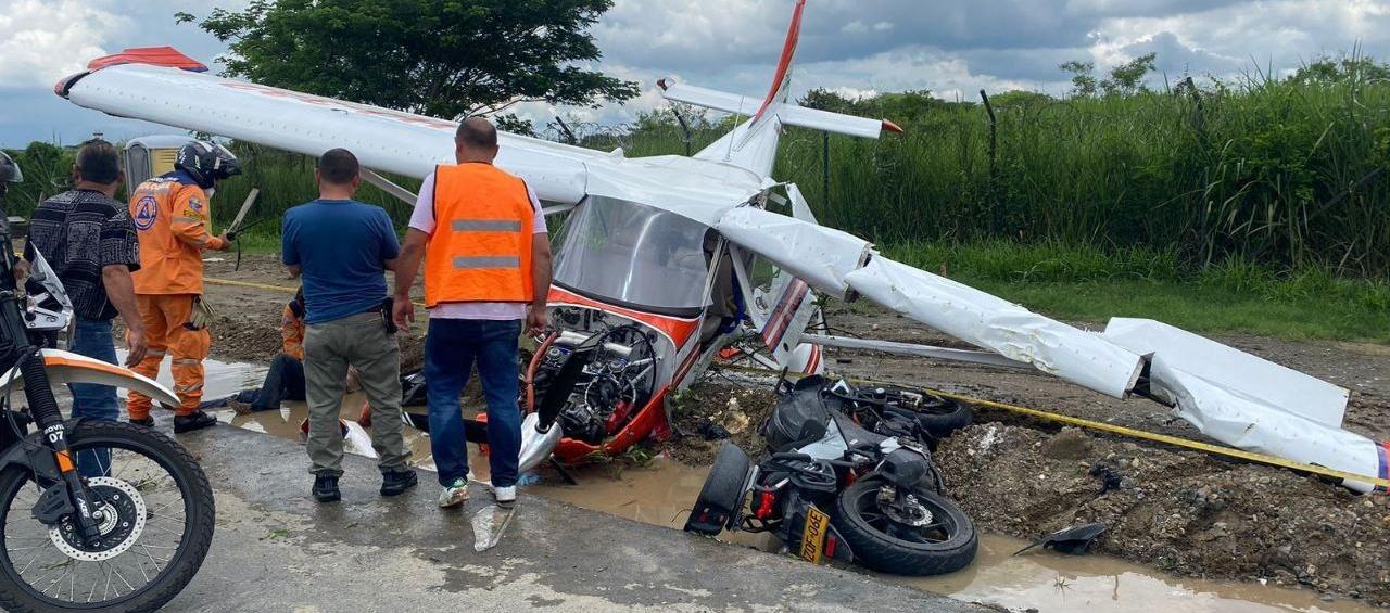 Accidente cerca del aeropuerto Santa Ana en Cartago. 