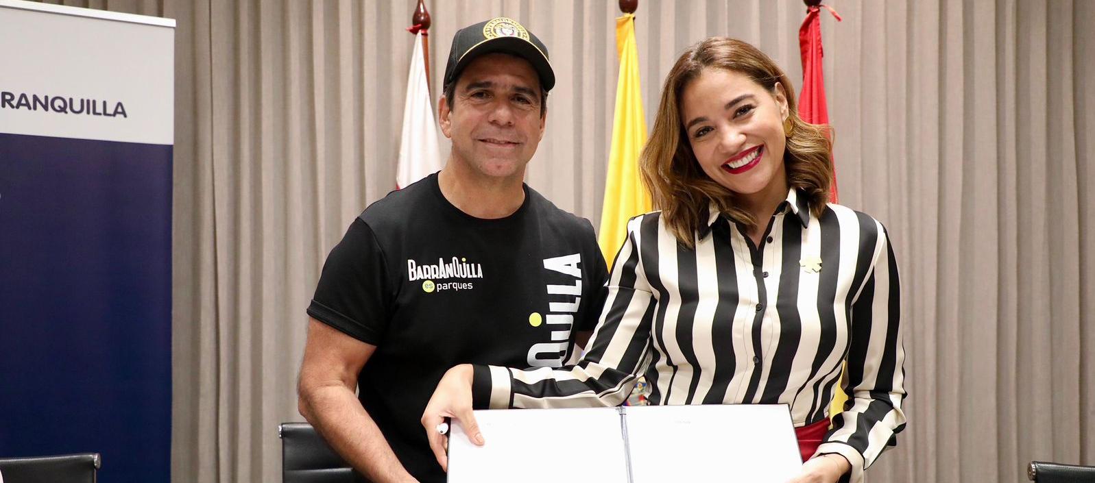 El alcalde Alejandro Char y la directora del Sena Atlántico, Jacqueline Rojas.