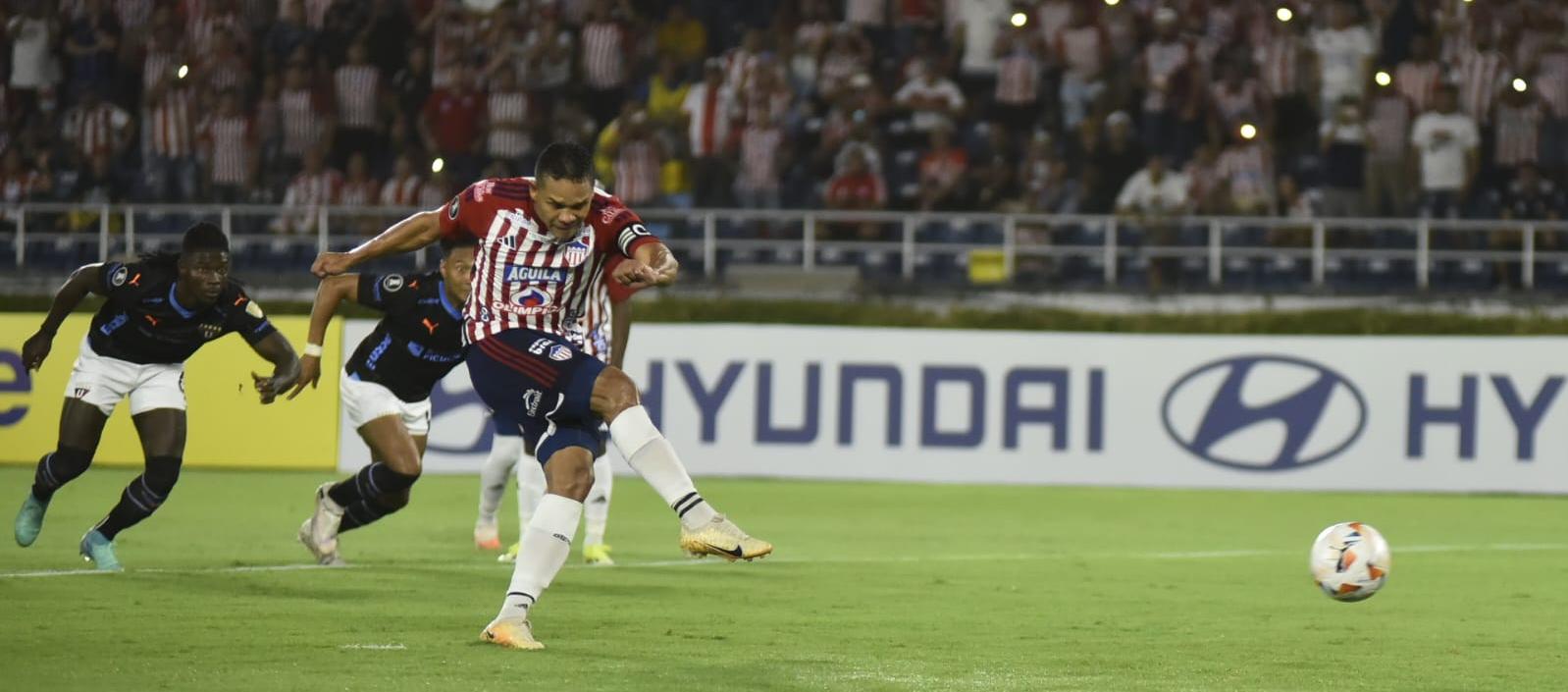 Carlos Bacca, el capitán y goleador de Junior.