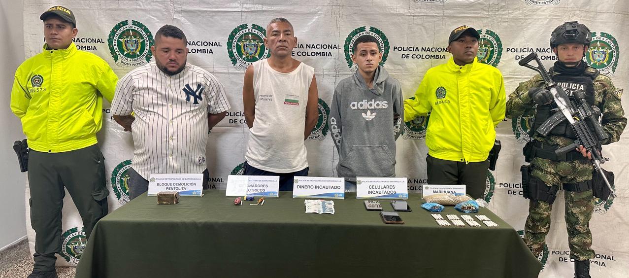 Los tres capturados quedaron a disposición de la Fiscalía. 