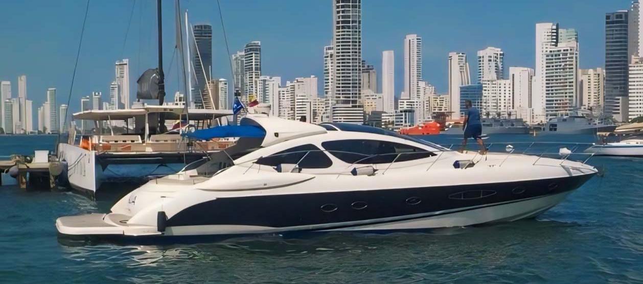 La motonave 'Baharí' hundida cerca de Cartagena