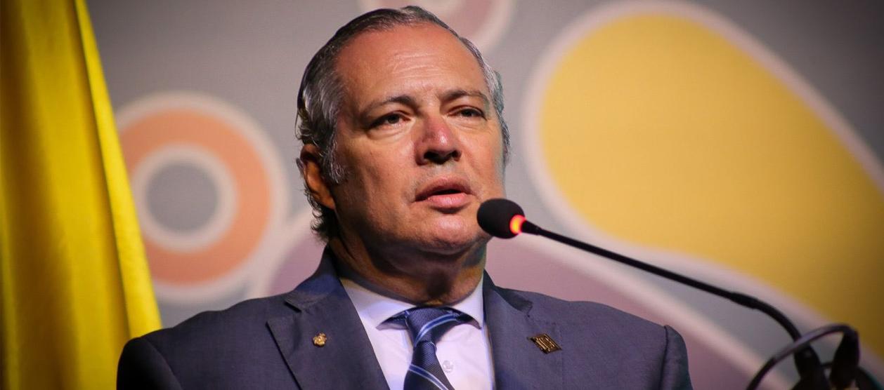 El presidente del Senado de la República, Iván Name.