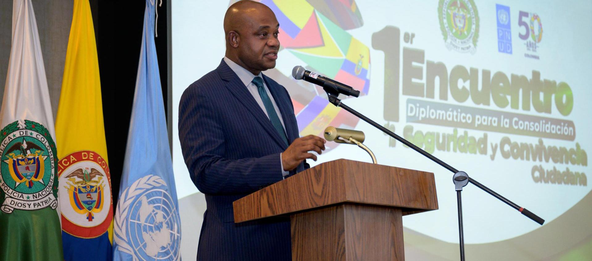El canciller encargado de Colombia, Luis Gilberto Murillo 