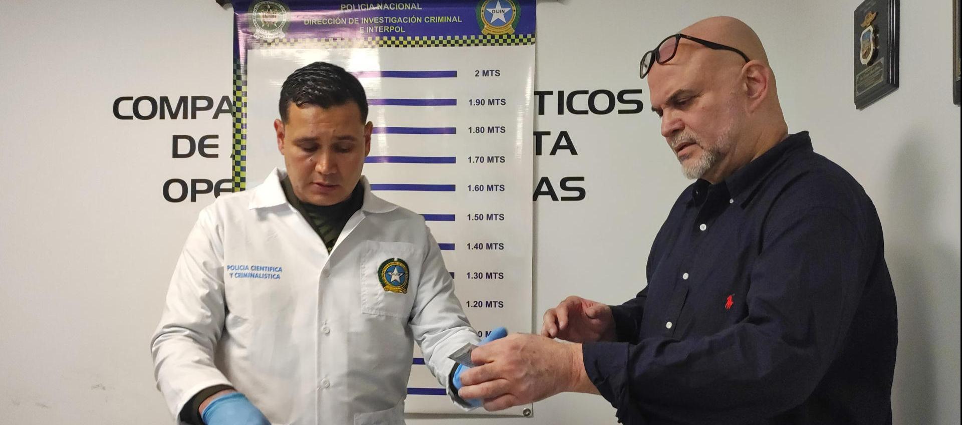 Salvatore Mancuso llegó desde Estados Unidos este año.