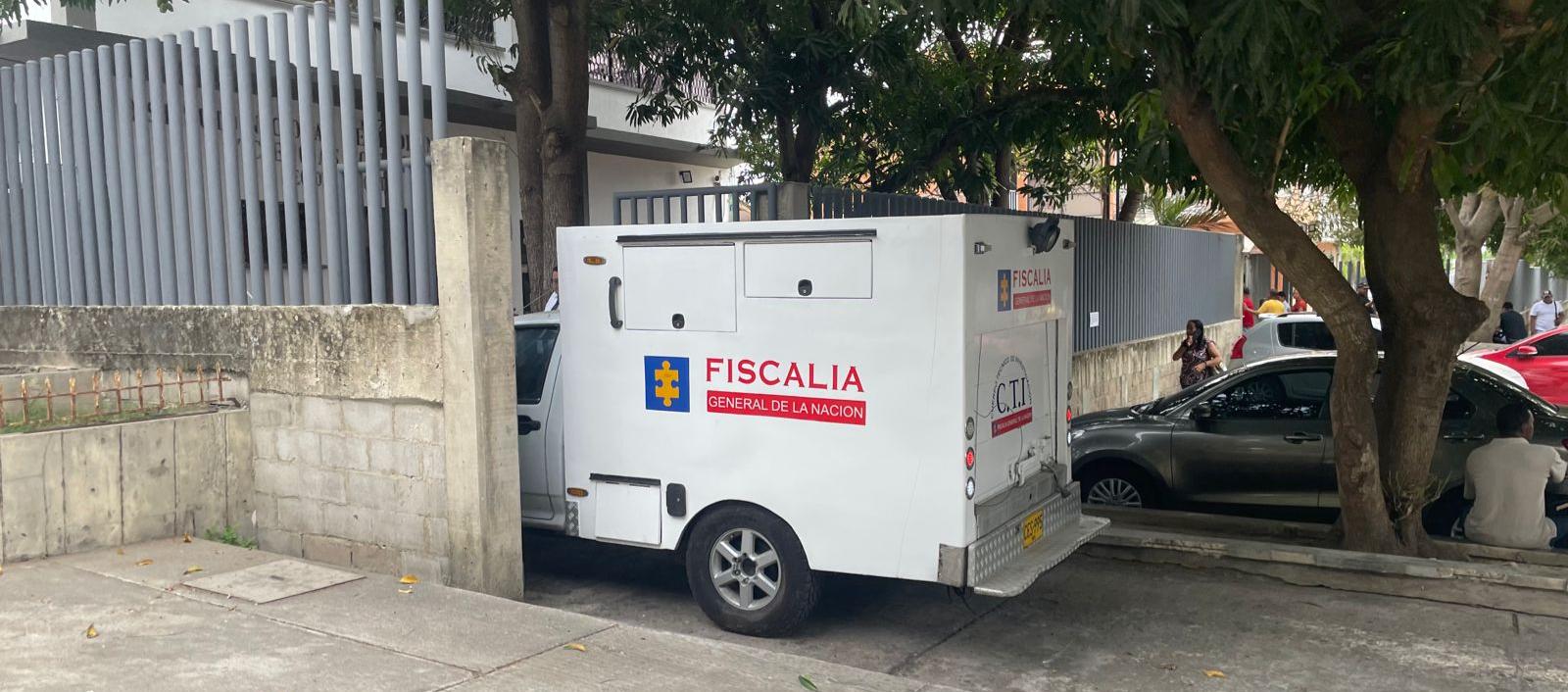 El cuerpo del hombre baleado fue llevado a Medicina Legal. 