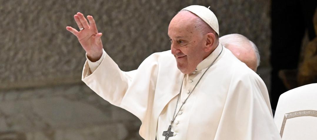 El Papa recibió 137 colegios integrados en la red italiana de Escuelas de Paz.