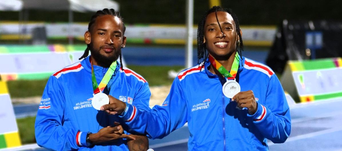 Los hermanos atletas Néider y Néiker Abello.