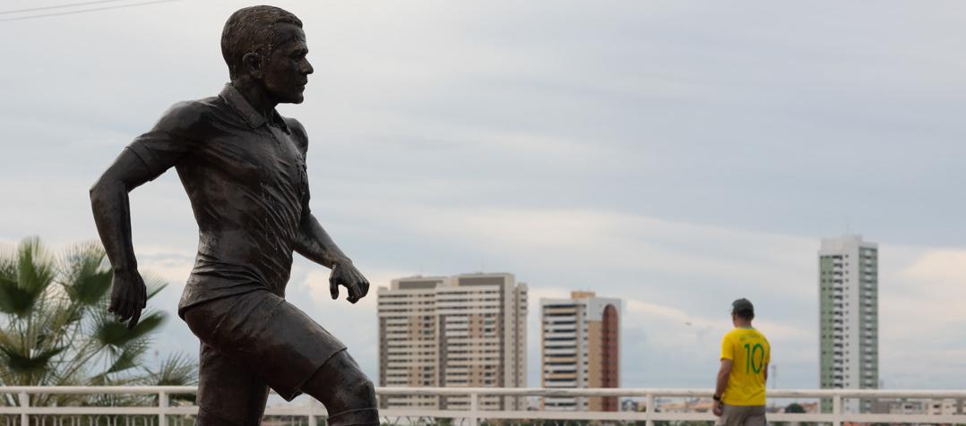 La estatua de Dani Alves, en Juazeiro, fue inaugurada en 2020. 