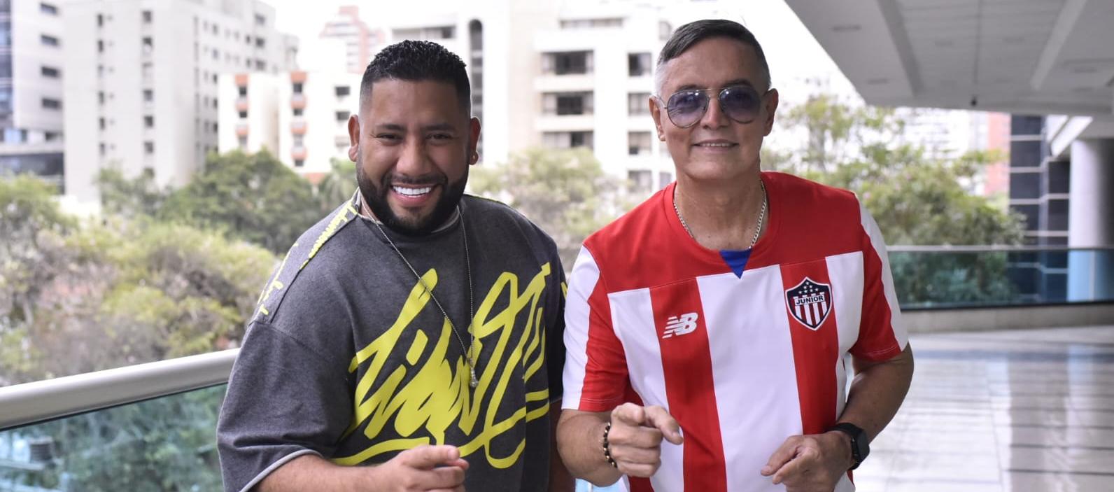 Yeison "El Cardenal de la Salsa" y Charlie Gómez.