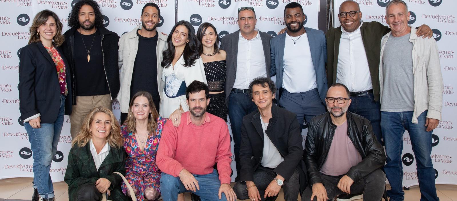 Los protagonistas, directores y libretistas de 'Devuélveme la vida'